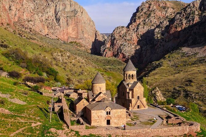 day-trip-to-tatev-monastery