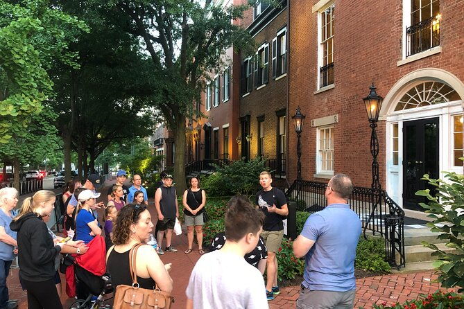 dc-ghosts-haunts-spirits-and-poltergeists-walking-tour