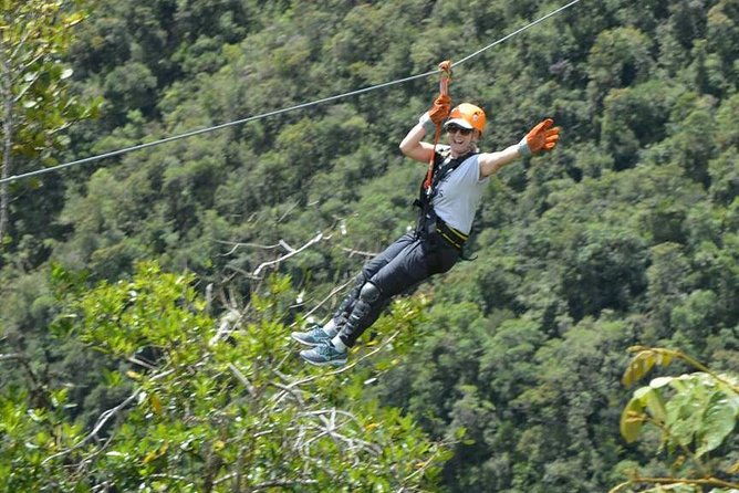 death-road-by-bike-and-zip-line