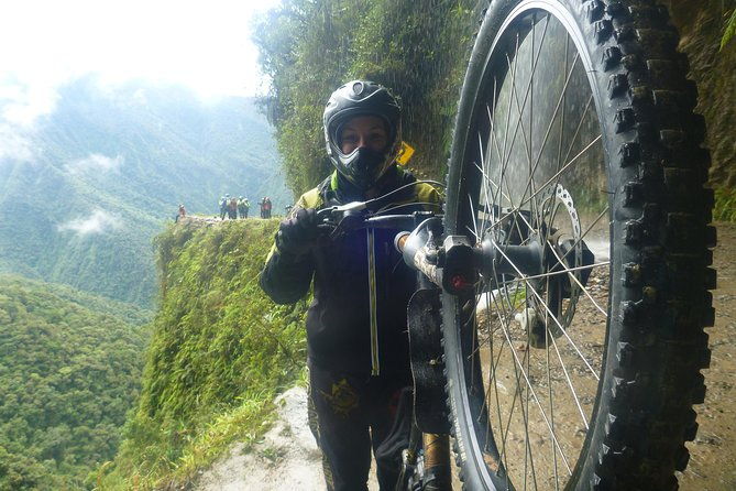death-road-in-coroico-bolivia