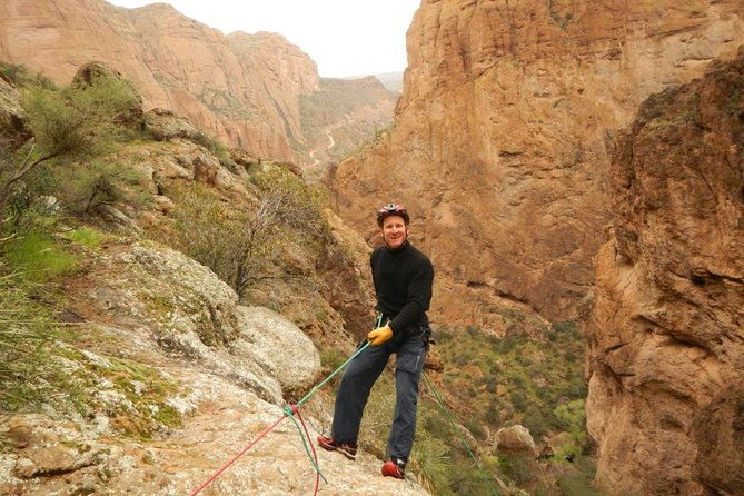 desert-canyoneering-adventure