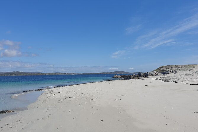 deserted-island-private-landing-tour