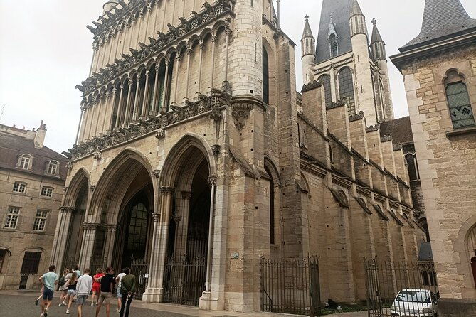dijon-private-guided-tour-with-a-professional-tour-guide