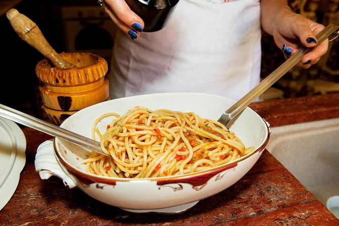 dining-experience-at-a-locals-home-in-stresa-with-show-cooking