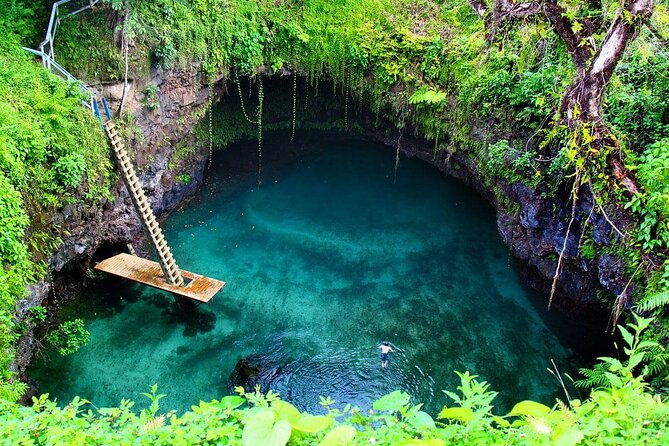 dip-in-laguna-azul-dudu-from-puerto-plata-playa-grande
