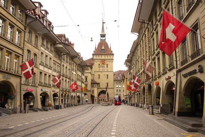 discover-berns-most-photogenic-spots-with-a-local