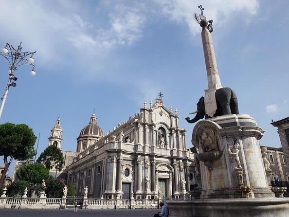 discover-catania-from-fabulous-viewpoints-with-your-personal-photographer