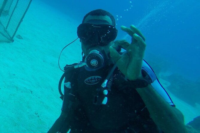 discover-scuba-diving-in-montego-bay-one-tank-first-time-diving
