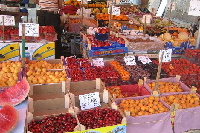 discover-the-secret-of-palermo-walking-tour-combining-art-and-best-street-food