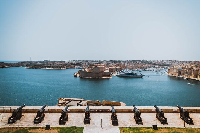 discover-valletta-private-walking-tour-insider-tour-2