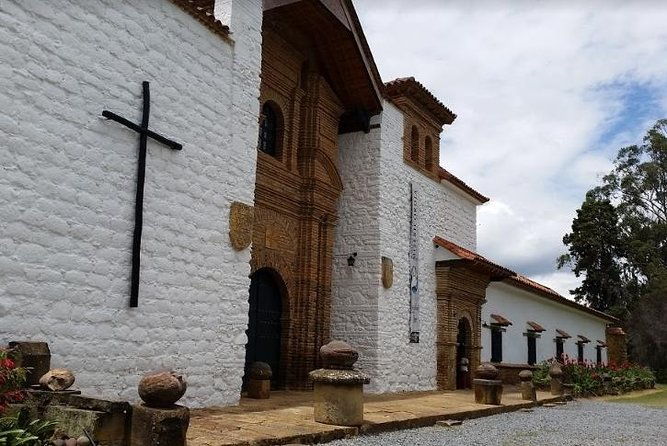 discover-villa-de-leyva-a-colonial-and-historic-town-and-enjoy-the-vineyard