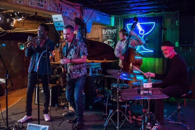 downtown-austin-live-music-pub-crawl