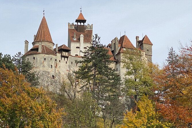 draculas-tour-vampires-ghosts-and-haunted-places-in-bran-2