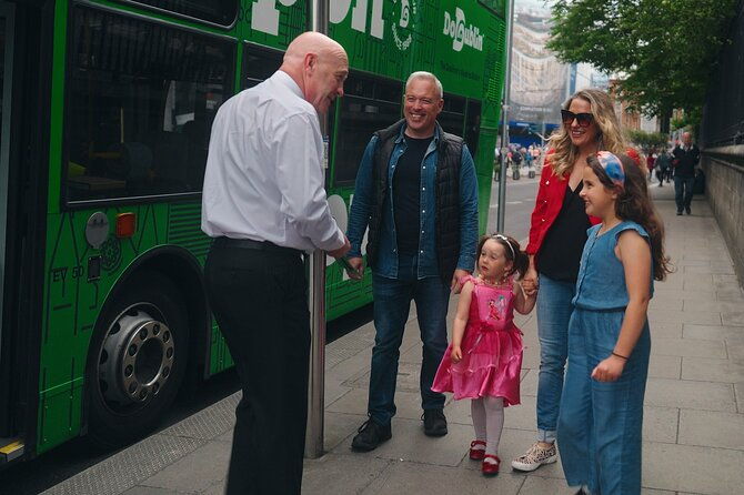 dublin-cruise-ship-shore-excursionhop-on-hop-off-rail-transfer