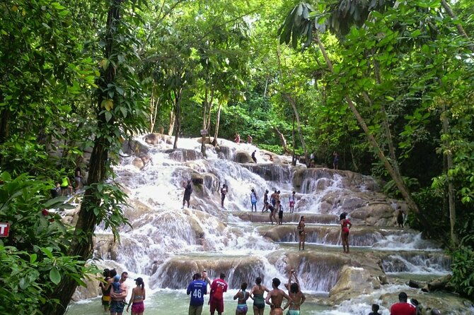 dunns-river-falls-tour-of-ocho-rios-in-jamaica