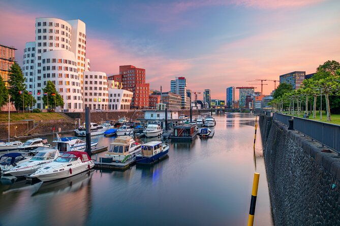 dusseldorf-scavenger-hunt-and-highlights-self-guided-tour
