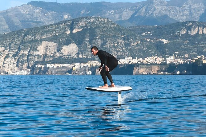 e-foil-experience-in-capri-fly-over-the-sea