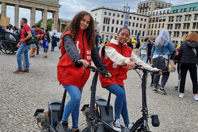 e-scooter-sightseeing-tours-in-berlin