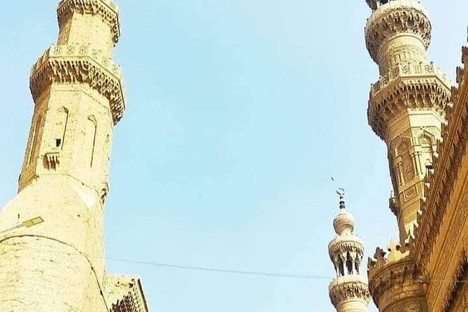 emam-elshafei-mosques-of-ala-elbayt-and-khan-elkhalili-market