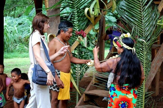 embera-village-and-waterfall-eco-tour-with-private-guide