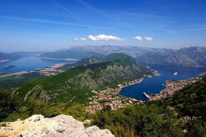 enjoy-private-transfers-by-car-or-van-from-tivat-airport-to-kotor-or-budva