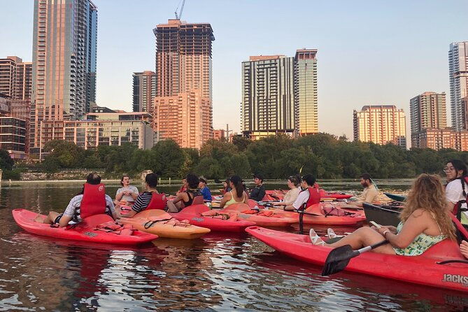 evening-bat-watching-kayak-tour