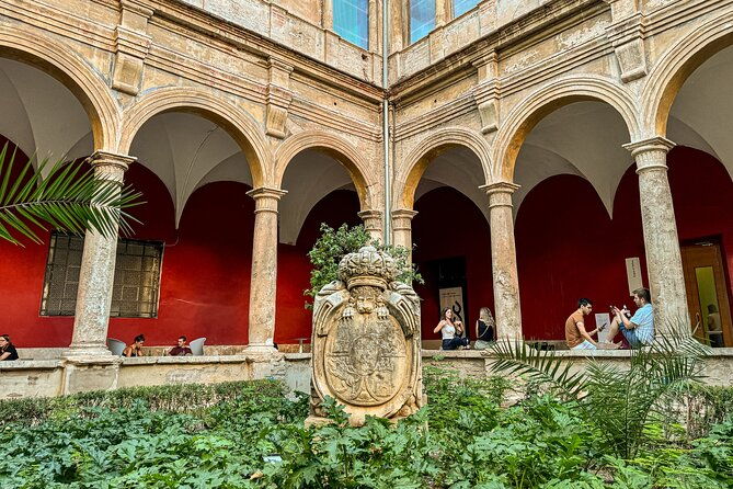 excellent-private-photography-walking-tour-workshop-in-valencia