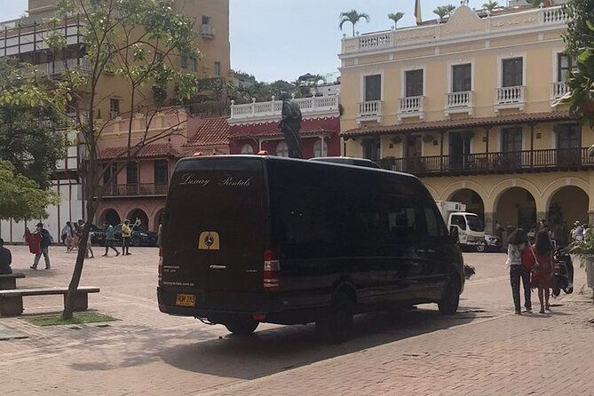 exclusive-private-city-tour-in-cartagena