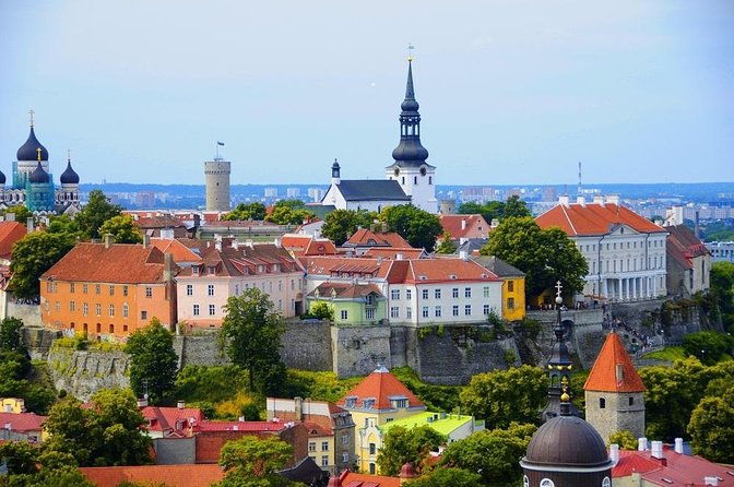 exclusive-tallinn-small-group-shore-excursion-for-cruise-ships-3