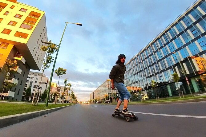 explore-brasov-on-electric-longboards-2