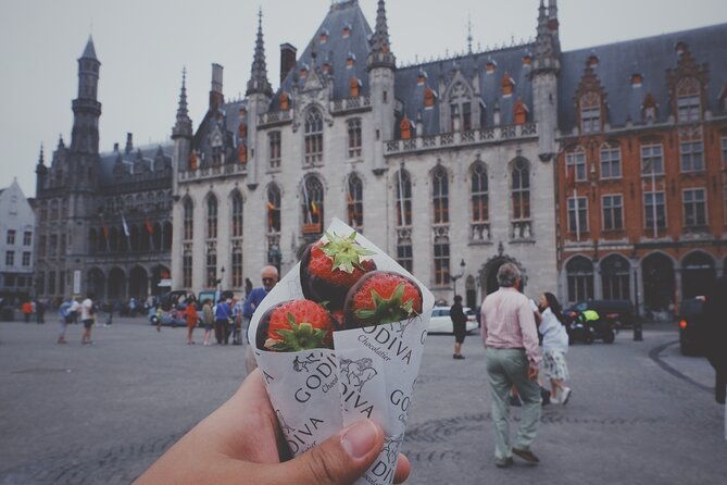 explore-the-instaworthy-spots-of-bruges-with-a-local