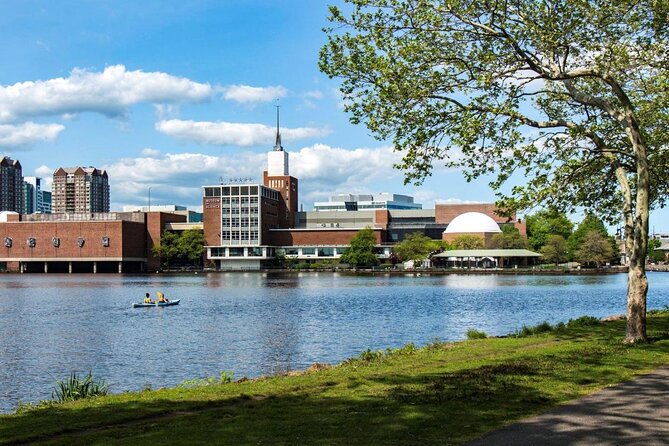 family-friendly-guided-bike-tour-of-boston