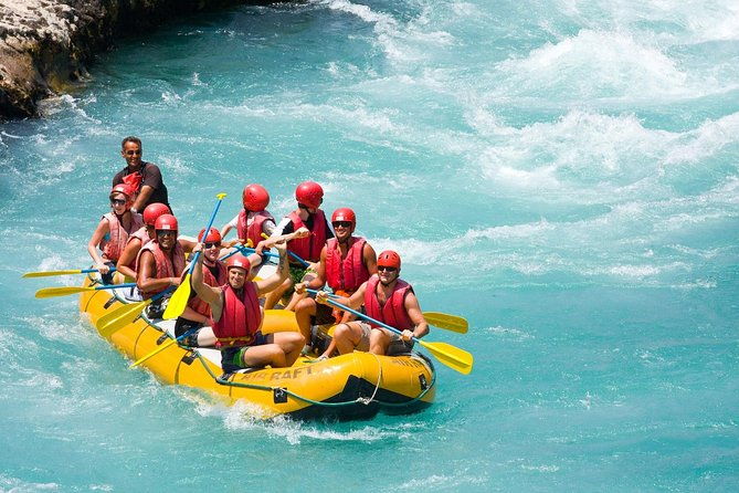 family-rafting-trip-at-koprulu-canyon-from-kemer