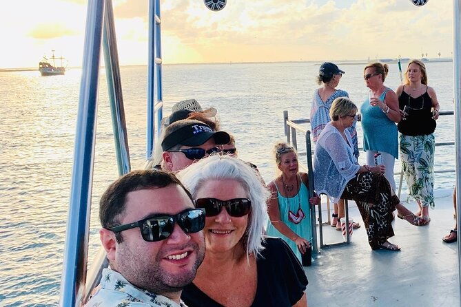 fireworks-cruise-with-dolphin-watch-in-laguna-madre-bay