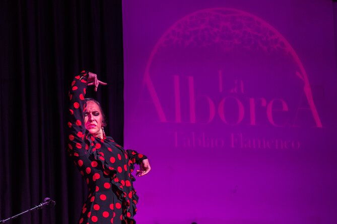 flamenco-in-the-center-of-granada