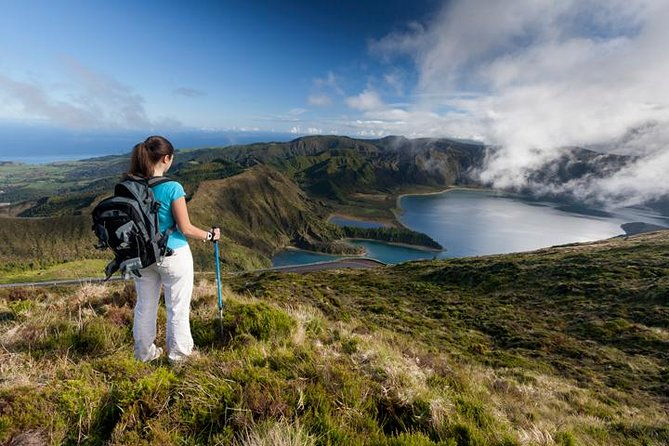 fogo-lake-hiking-tour-full-day