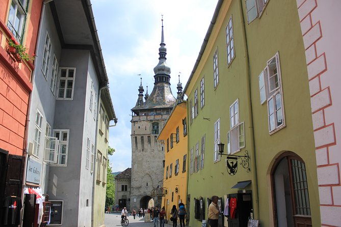 fortified-church-of-viscri-and-sighisoara-in-spanish-native-spanish-guide
