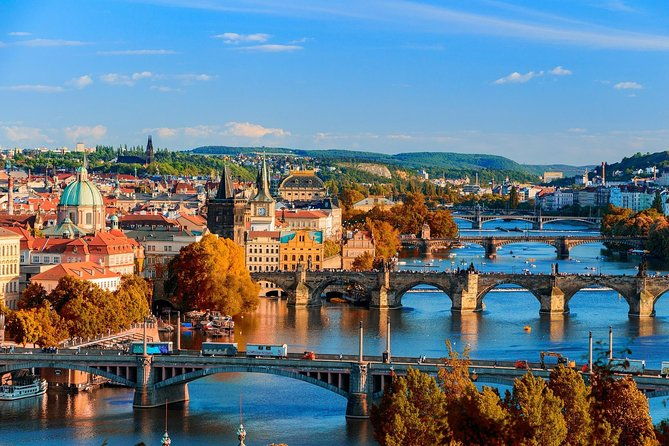 from-salzburg-to-prague-private-transfer-with-2h-of-sightseeing