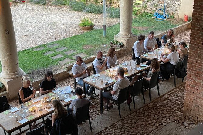 from-verona-prosecco-classic-method-sparkling-wine-tour-with-light-lunch