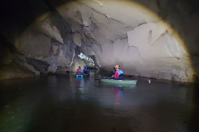 full-day-7-miles-cave-kayaking-adventure-in-belize