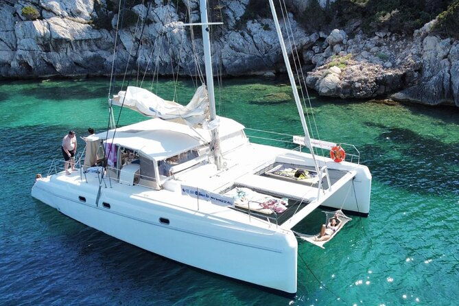 full-day-catamaran-cruise-in-porto-conte-natural-park