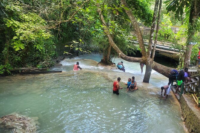 full-day-guided-tour-to-dunns-river-falls-shopping-with-lunch