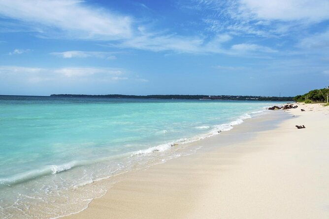 full-day-guided-tour-to-isla-cholon