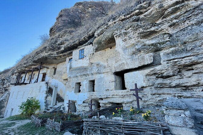 full-day-hiking-trip-to-tipova-cave-monastery-and-lalova-village