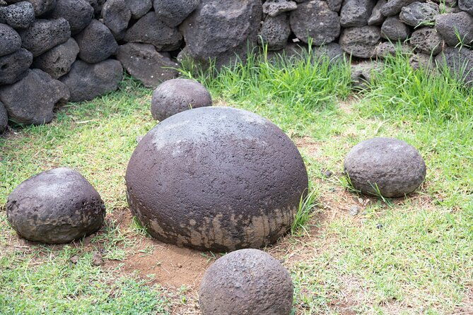 full-day-hotu-matua-tour-from-vaihu-to-anakena