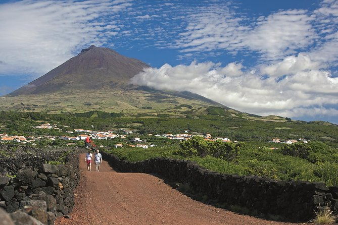 full-day-pico-island-tour-from-horta