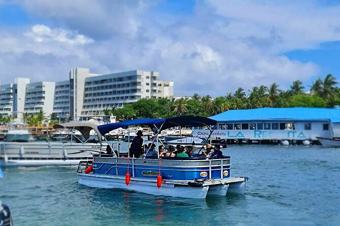 full-day-private-pontoon-tour-around-san-andres-island