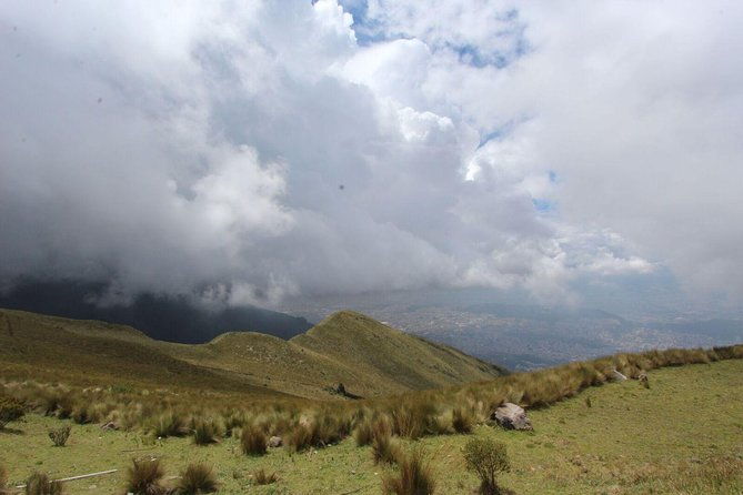full-day-private-quito-city-tour-with-teleferico-rucu-pichincha-volcano-hike