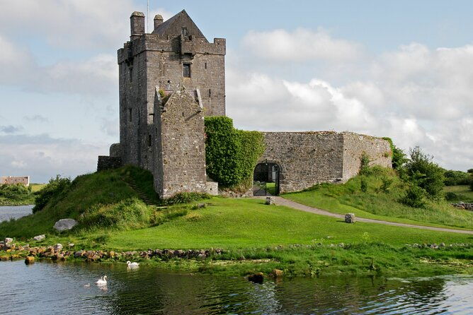 full-day-private-tour-in-west-coast-of-ireland
