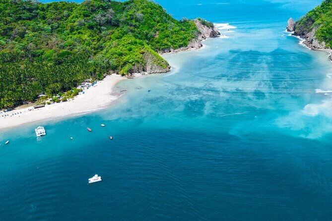 full-day-tortuga-island-cruise-from-san-jose